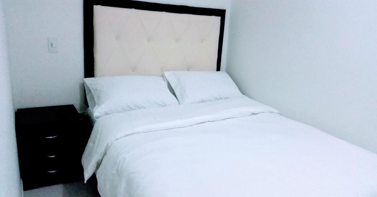 Hotel Mont Bleu Bogota Bagian luar foto