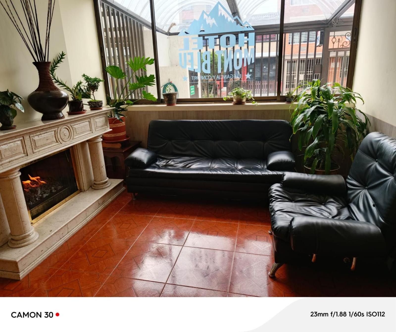 Hotel Mont Bleu Bogota Bagian luar foto